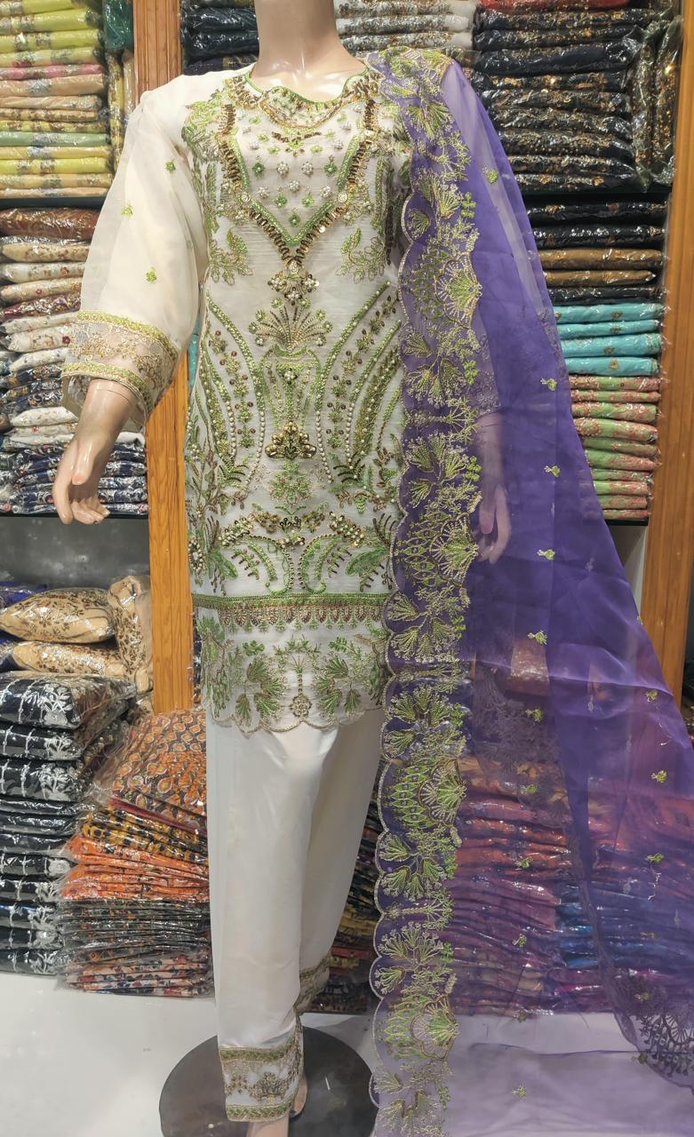 White Organza by Aura